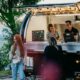 Tolles Ambiente am Foodtrailer